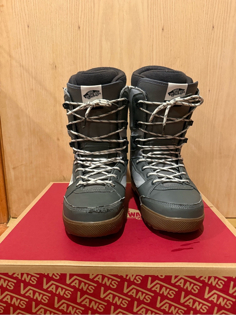 Vans Invada Pro Snowboard Boot - Picture 2 of 10